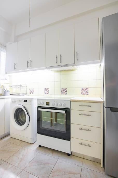 Your Perfect Place 1Min From Kato Patissia Station -100Mbps Αθήνα Εξωτερικό φωτογραφία